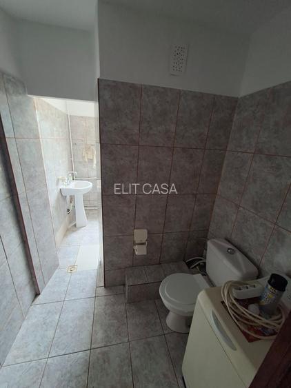 Apartament cu 2 camere, etaj 3/4, zona Tatarasi - 8
