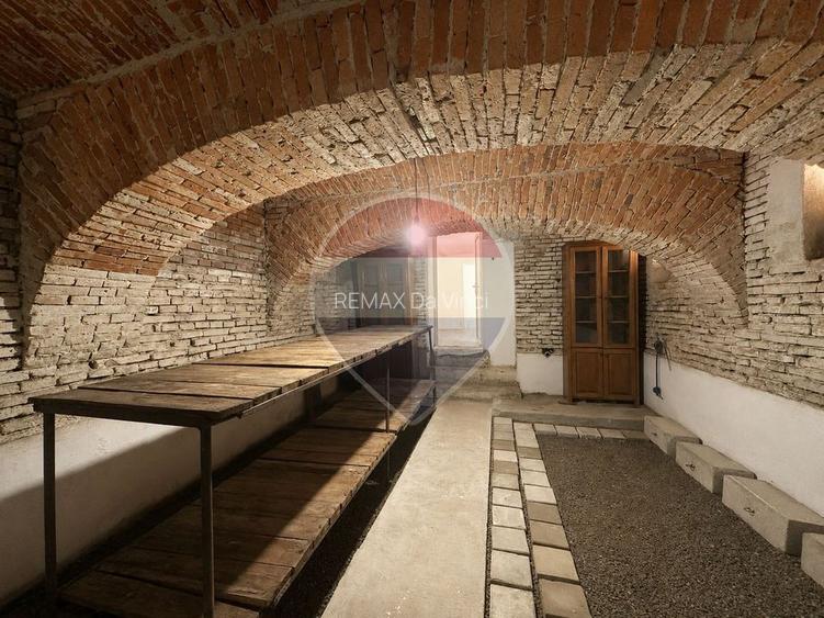 Casă individuala cu vedere catre muntii Postavaru - 21