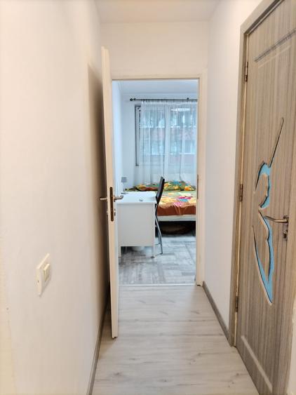 3 camere decomandate în Pajura | Etaj 1/3 | Parcare proprie | Centrală Vaillant
