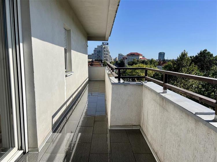 Apartament 3 camere Dorobanti | 112 mp utili | View spectaculos | Terasa 23 mp