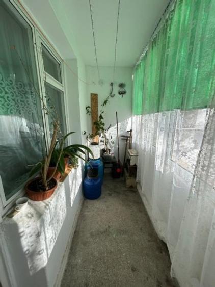 Apartament -3 camere -decomandat-Zona Rahova