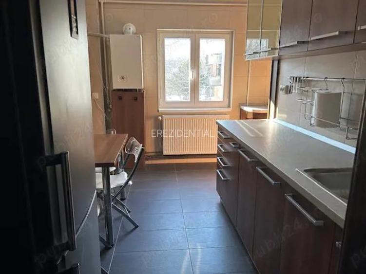 Apartament - 3 camere - decomandat - Berceni - 4