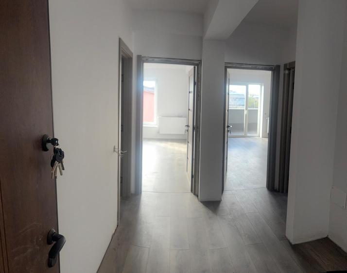 Apartament nou, 3 camere, zona Tractorul