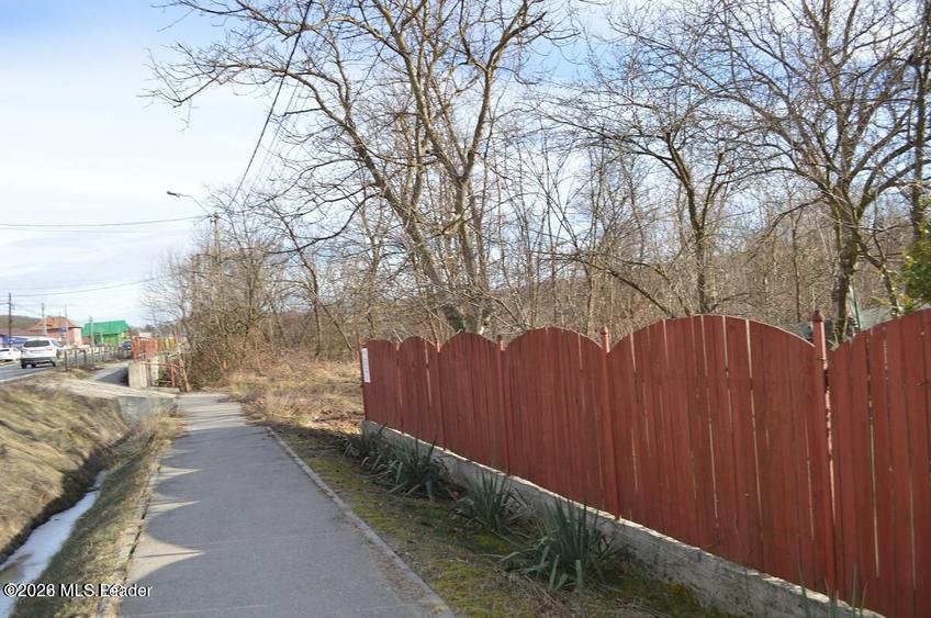 Valea Ursului - DN 7, Teren Stradal 2744 mp