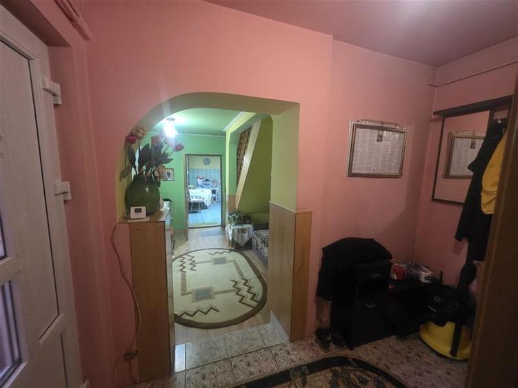Casa de vanzare 6 camere, 2 bai,garaj, 7 Noiembrie, Targu Mures