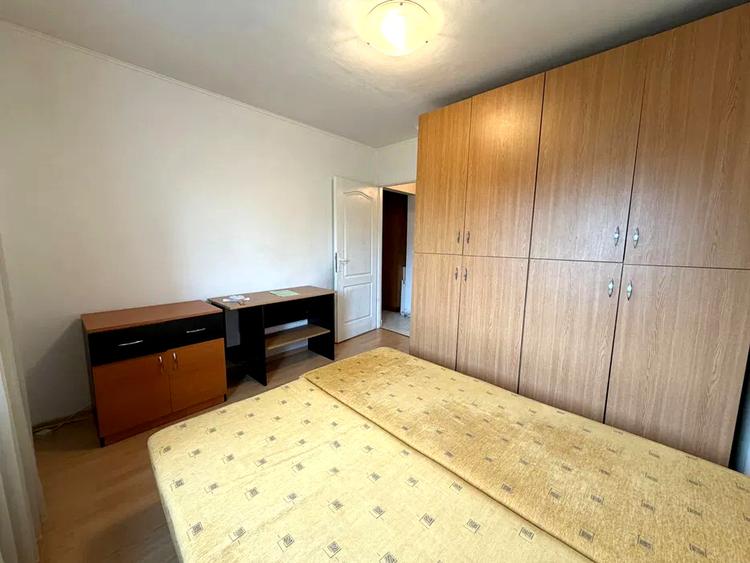 Apartament 2 camere, decomandat, 51 mp, zona Nicolina 2, Iași