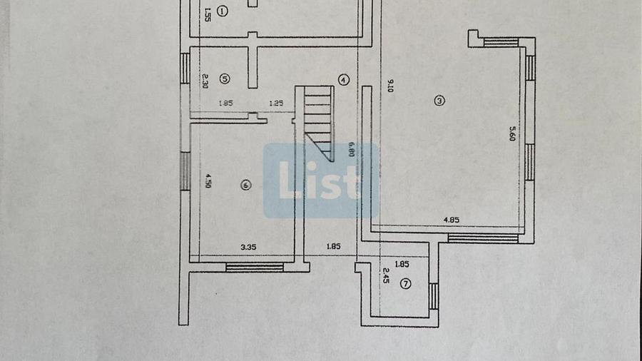 COMISION 0%! Vilă spațioasă și elegantă cu 4 dormitoare în Bucium