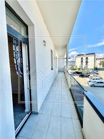 Ap. 2 camere, balcon, bloc nou, lift, loc parcare - City Residence