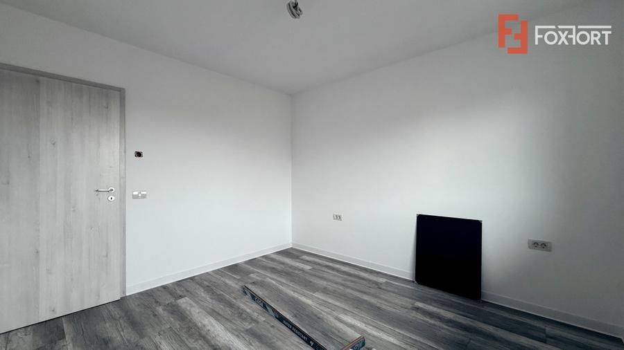 COMISION 0% Duplex cu 4 camere de vanzare si teren de 270 mp - zona Sacalaz