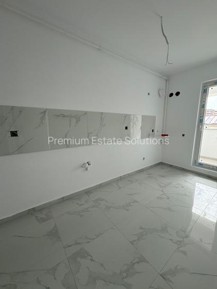 VANZARE GARSONIERA DECOMANDATA CU BALCON -TVA INCLUS IN PRET-COMISION 0% - 13