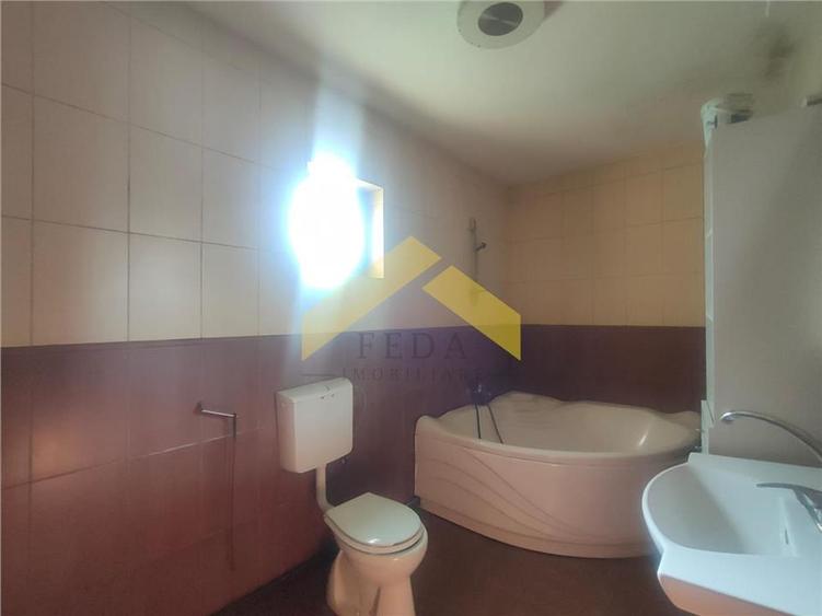 Casa de vanzare localitatea Savarsin