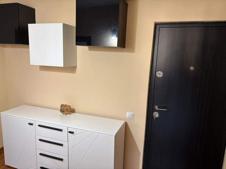 De vanzare apartament cu 2 camere, renovat, etaj 4 , Mazepa 1, 85.000 euro