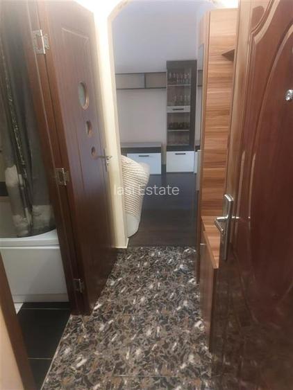 Apartament 2 camere etaj 1cu centrala proprie - cartier Tatarasi