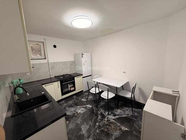 Garsonieră 25 mp | Centrală proprie | Loc de parcare | Unirii - 3