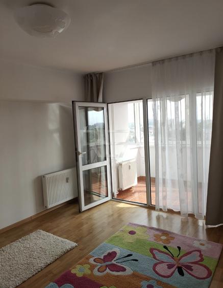 3 camere, decomandat, et 6/10, 76 mp-Crangasi