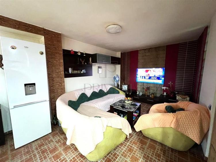 SOARELUI - ETAJ 2 - DECOMANDAT - 3 CAMERE - 2 BAI - 2 BALCOANE - CENTRALA PROPRI