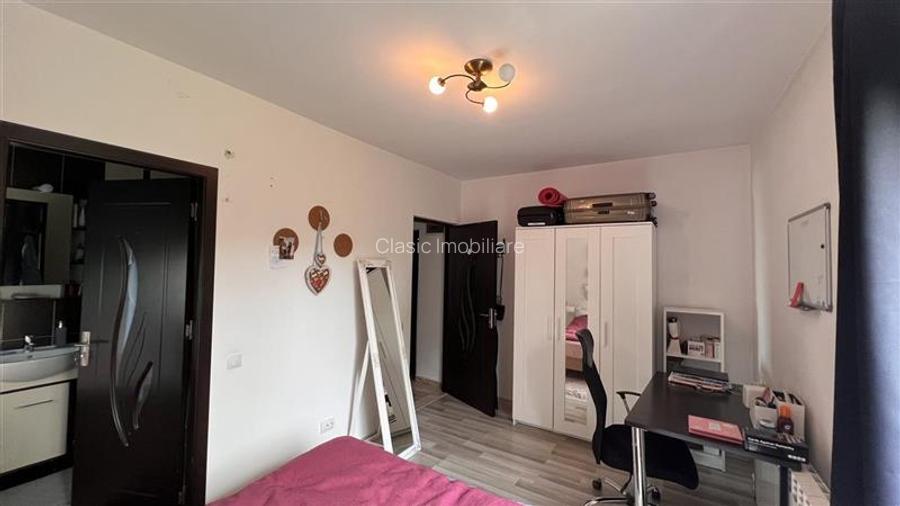 Inchiriere apartament 3 camere modern bloc nou in Zorilor- str Meteor