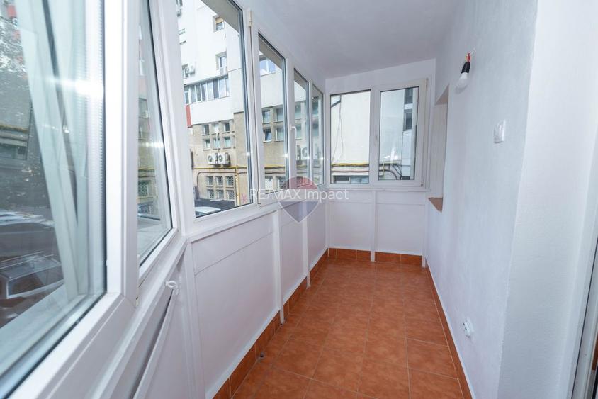 Apartament 3 camere decomandat, 88 mp, an 1982, Piata 1 Mai, Victoriei - 13