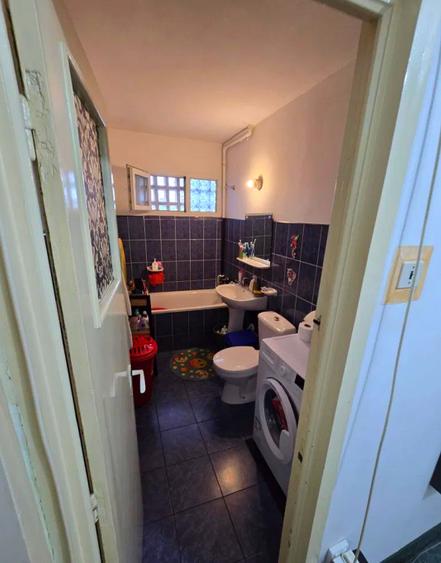 Apartament 3 camere-60 mp-Podu Ros-Palas
