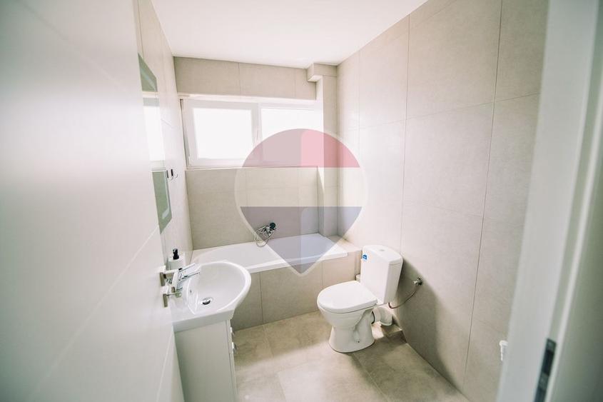 Apartament cu 2 camere; parcare inclusa - str. Făcliei