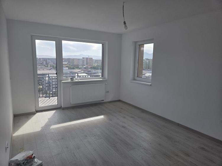 INCHIRIERE APARTAMENT 3 CAMERE