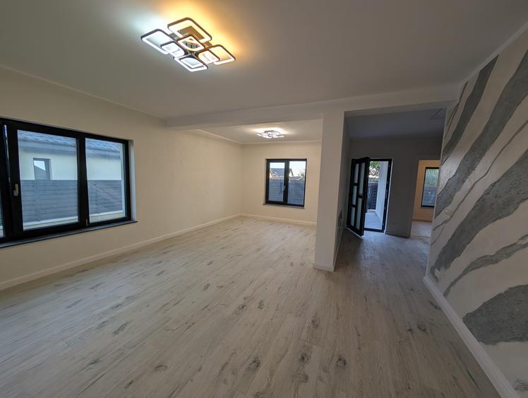 Casa premium! Hemeiusi 3 dormitoare,3 bai , terasa beci