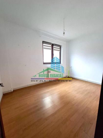 Apartament 3 camere Ultracentral etaj 1