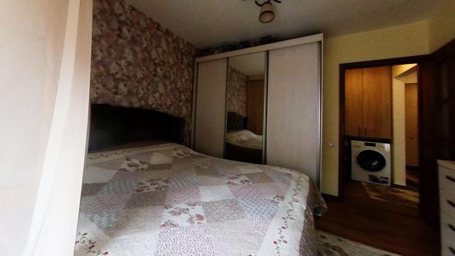 Apartament spatios utilat/mobilat