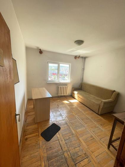 Apartament 3 Camere Decomandat | 77 Mp + 16 Mp Balacon Inchis | 2 Bai | Et. 2/8