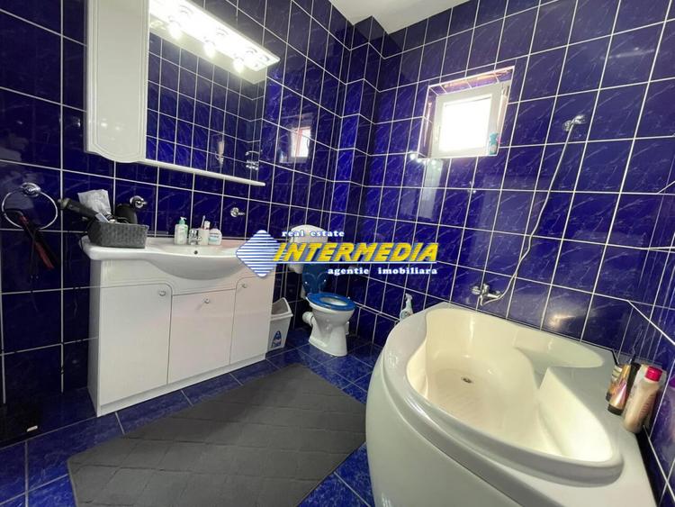 Casa D+P+E vanzare Finisata si 500 mp Teren toate utilitatile strada asfaltata