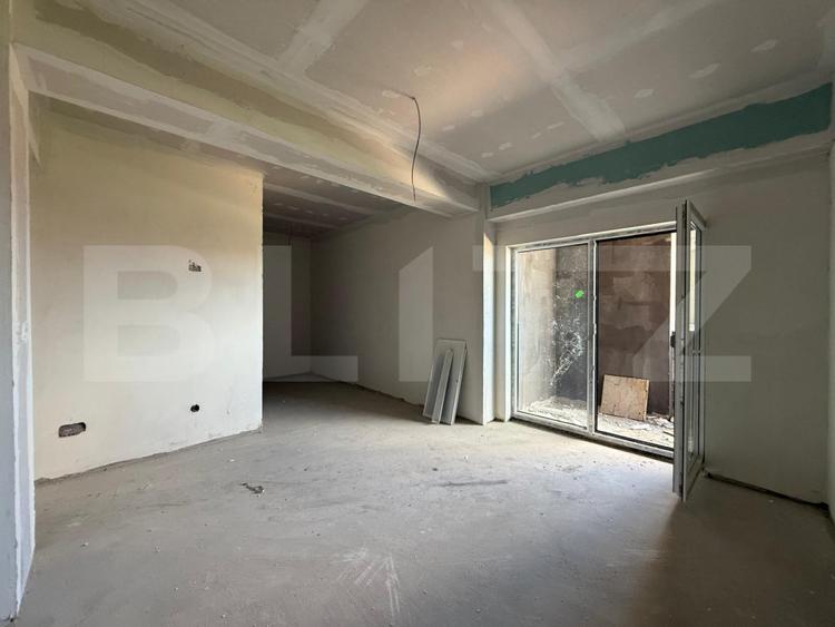 Apartament 3 camere, doua bai, 90 mp, et 2, loc de parcare, Damila