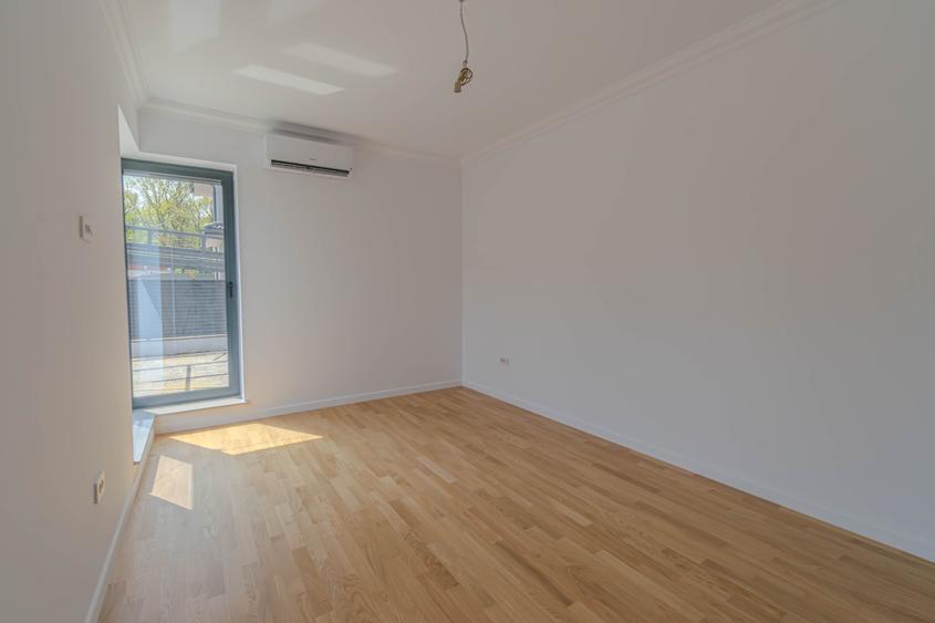 Proiect boutique intre lac si padure, complex finalizat, TVA inclus