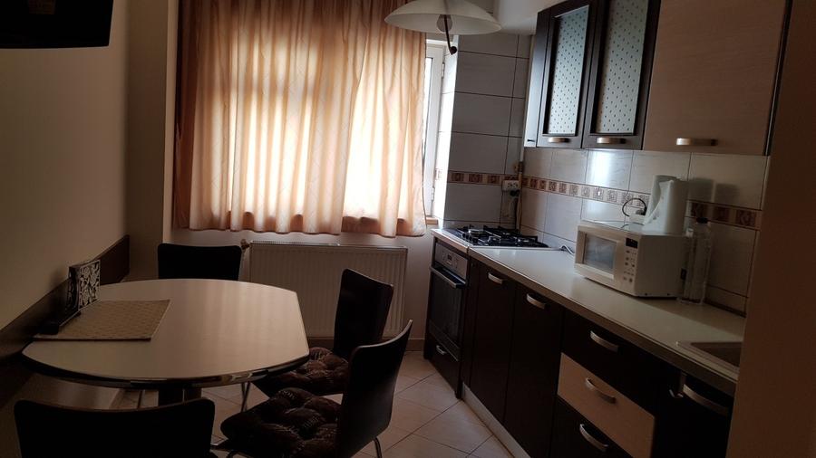 Proprietar, Inchiriez Ap 3 camere Centrala/L Parcare Sebastian, Petre Ispirescu