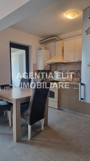Apartament 3 camere, bloc nou, zona Scolii nr 7