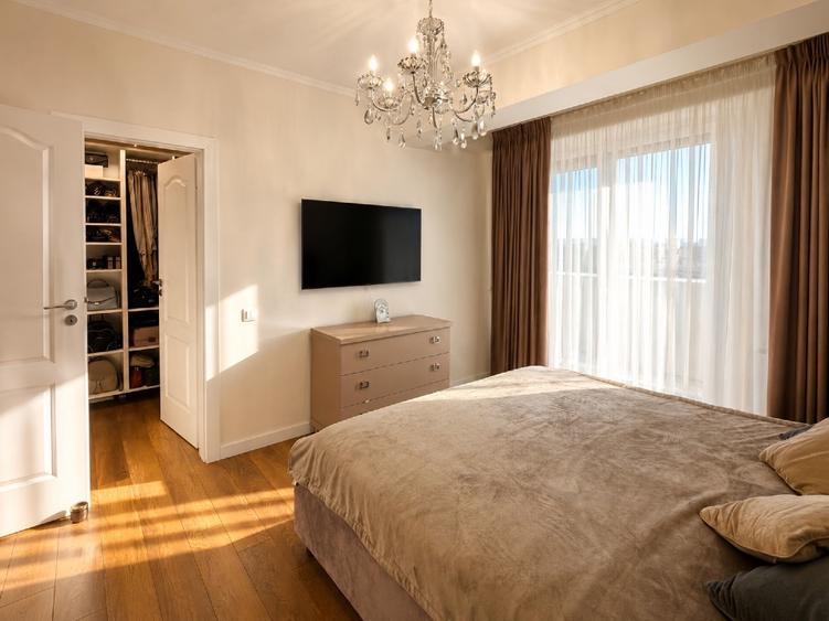 PENTHOUSE CU TERASĂ SPECTACULOASĂ DE 42 MP ȘI 2 PARCĂRI SECTOR 1
