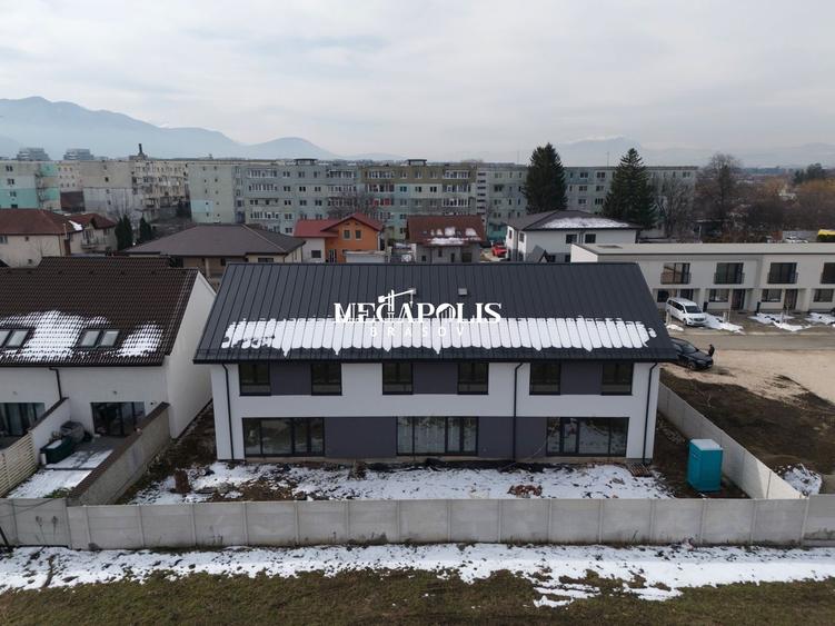 Casa cu Garaj / Predare Mai 2026 / Predare la Cheie