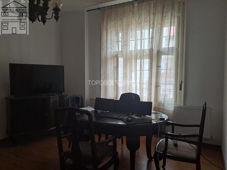 Apartament semi decomandat ultracentral in localitatea Oradea - 11