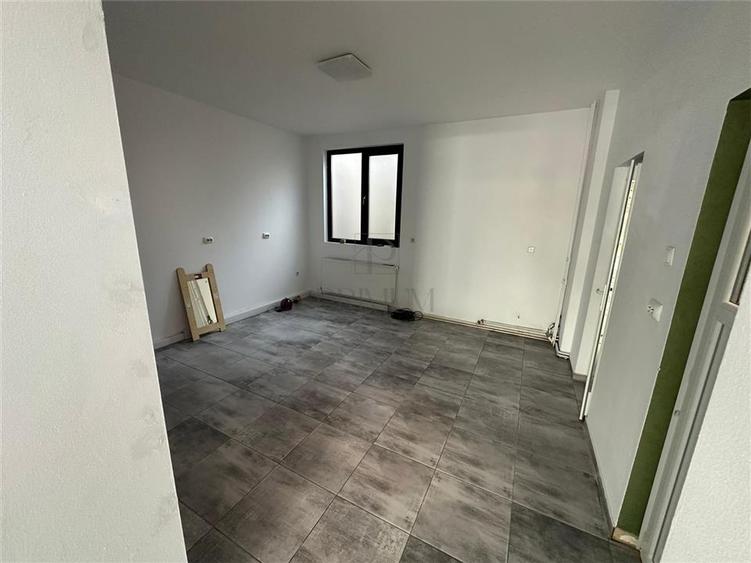 Spatiu comercial - centrala proprie - zona excelenta - aer conditionat - 45 mp