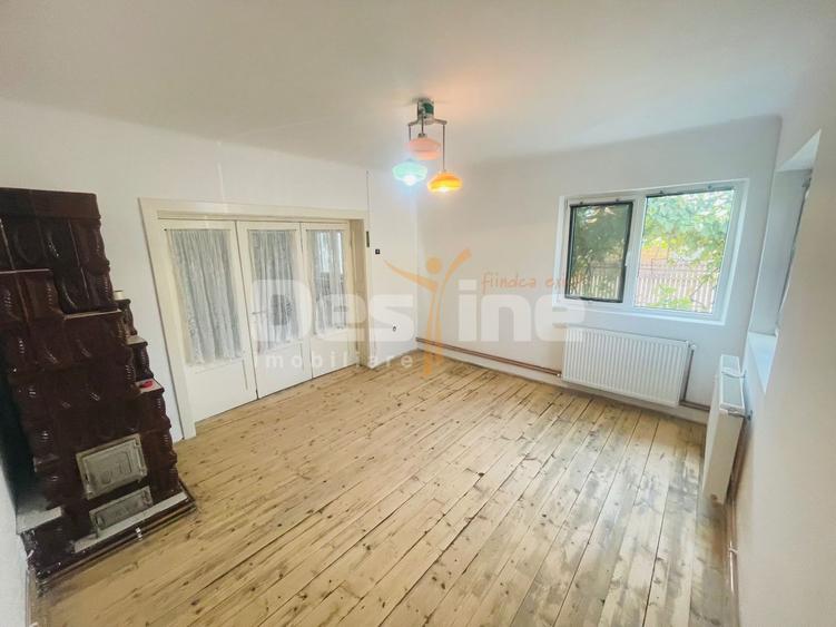 Casă 3 camere, teren 268 mp, pe colț – Bereasca, Ploiești