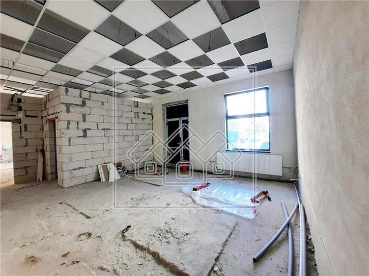 Spatiu de birouri - 270 mp utili - predare la cheie - Valea Aurie