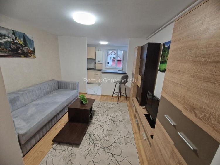 Vand garsoniera renovata - 15