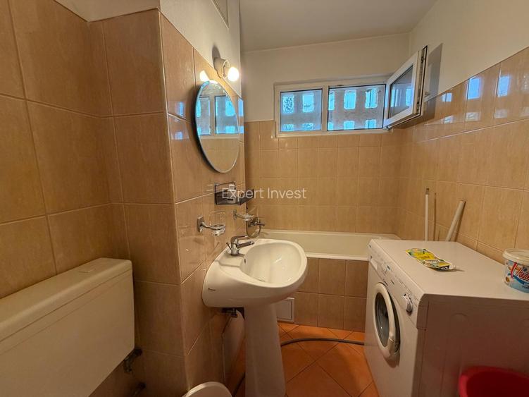 Vindem - Apartament 2 camere - et.3 - str. Rahovei - 7
