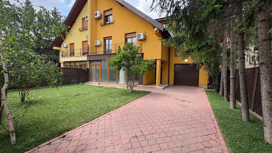 REV2005727 Vila Tip Duplex I Iancu Nicolae I Brasserie 41 I Recent Renovata