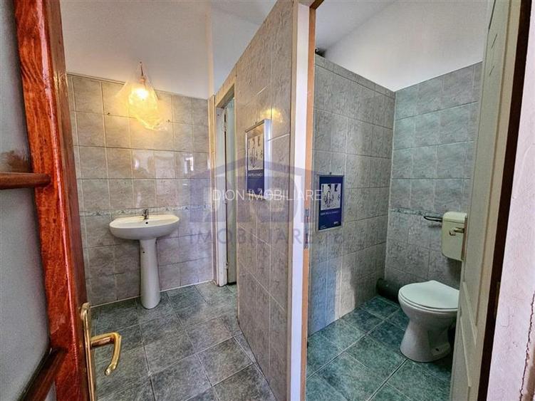 Vila moderna pretabila  clinica, office sau spatiu comercial - 4