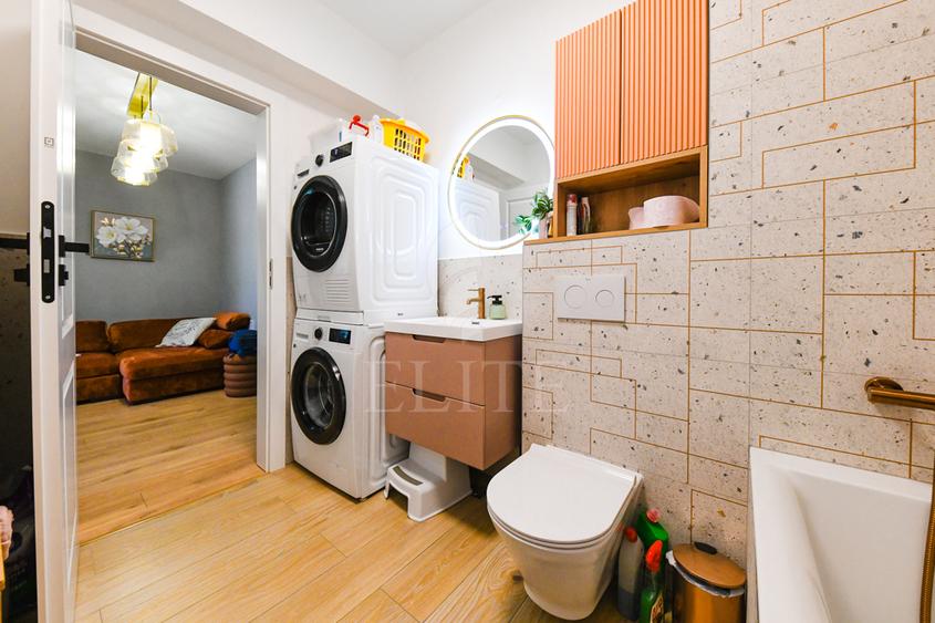 Apartament 3 camere în zona CAMPULUI