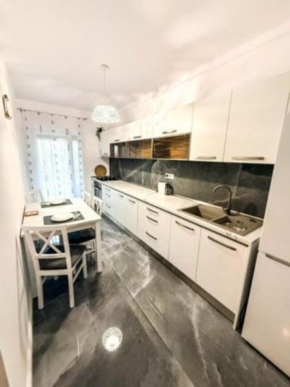 Închiriere Apartament 2 camere în Berceni - Piata Sudului