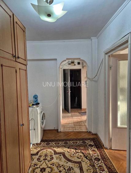3 camere D- 78 mp - Posta Pacurari- 137000 euro - 4