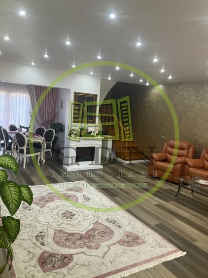 Complex de 2 case moderne suprafata totala de 245mp mobilate, zona Terezian
