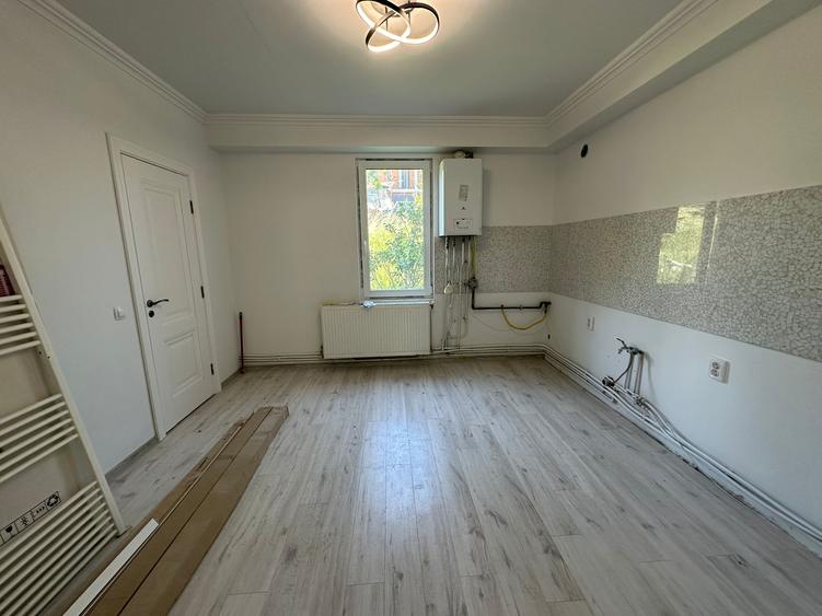 Casa recent renovata in Campenesti