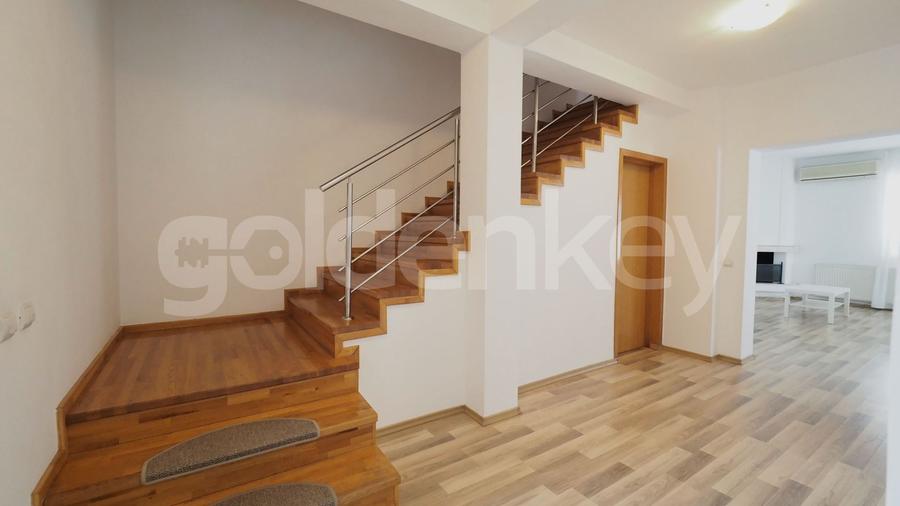 Vila cocheta tip duplex | 3 dormitoare | garaj | 190mp gradina